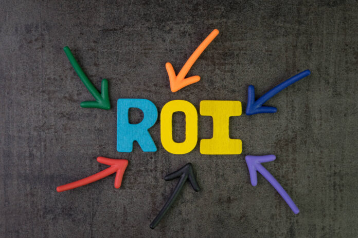 measure roi in education digital marketing scaled
